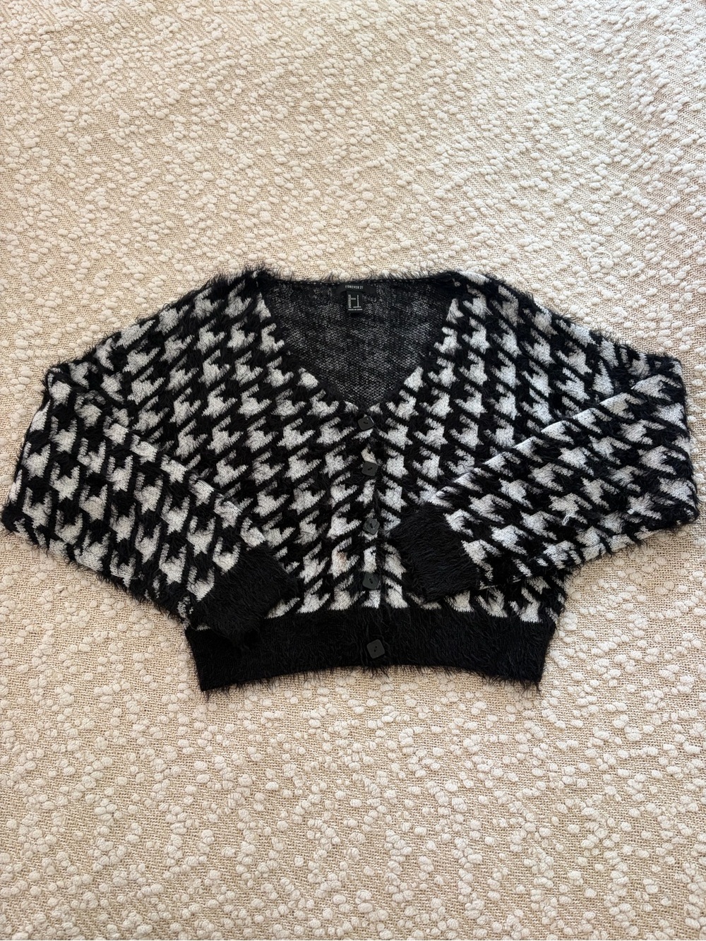 Forever 21 Black and White Houndstooth Cardigan